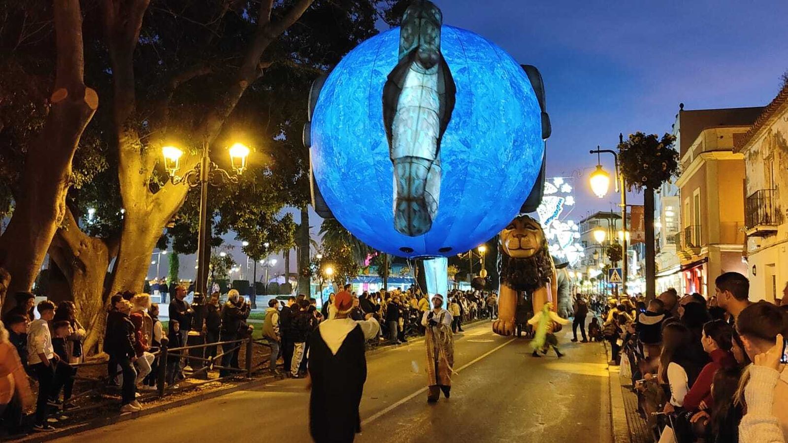 Otro momento de la cabalgata de este viernes.