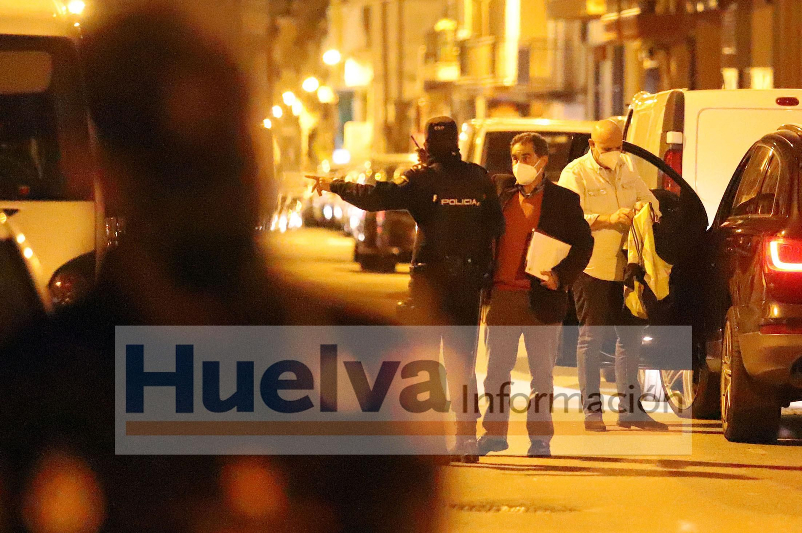 Imágenes de la intervención de la Policía Nacional al desmantelar un almacén de droga en la calle Nicolás Orta