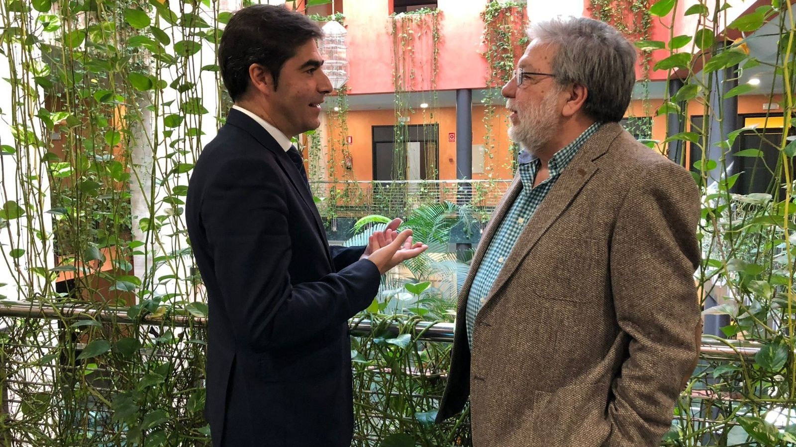 Ángel Haro y Francisco Toscano, que han vuelto a reunirse recientemente, en una imagen de archivo.