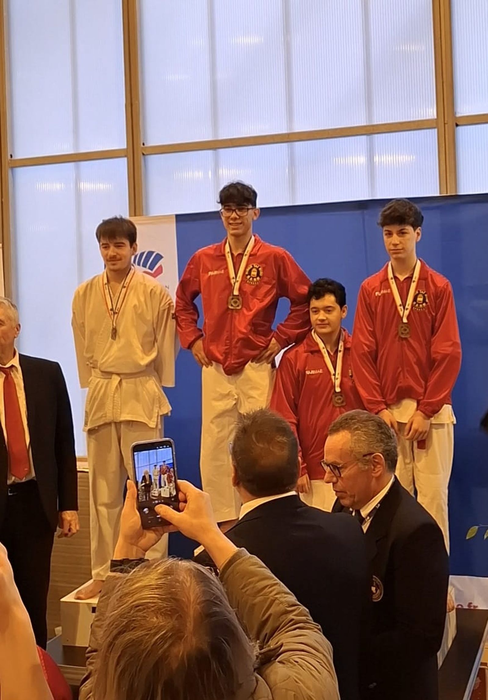 La Escuela Nihon Tai-Jitsu del Club Nazaret conquista París
