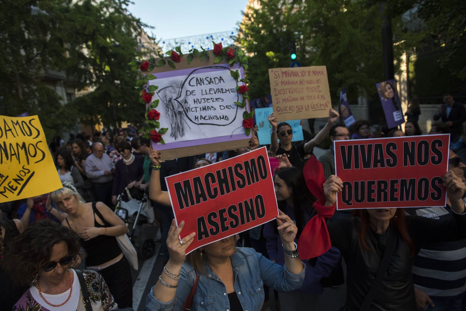Pancartas de una de las últimas manifestaciones contra la violencia de género.