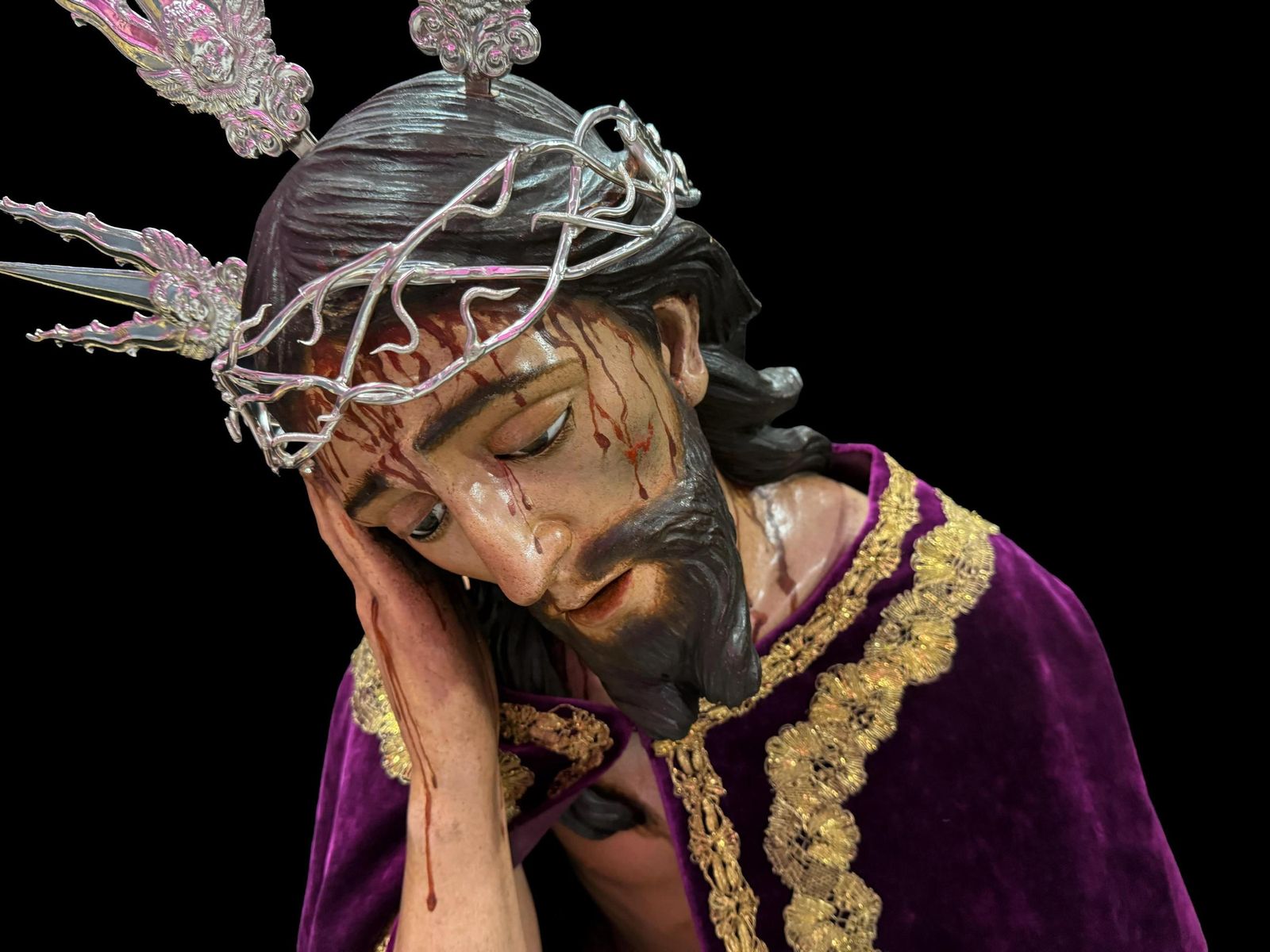 El Cristo de la Humildad estará expuesto en Bruselas estos días con motivo de la exposición de arte sacro