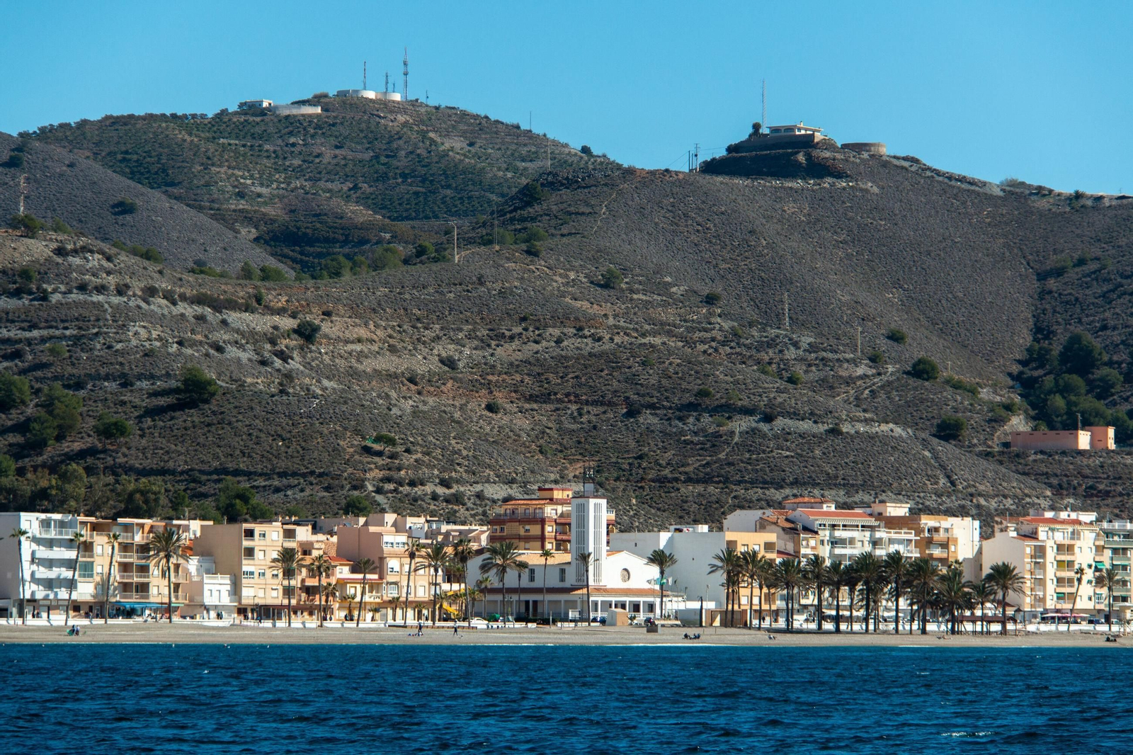Vista de Torrenueva Costa desde el mar