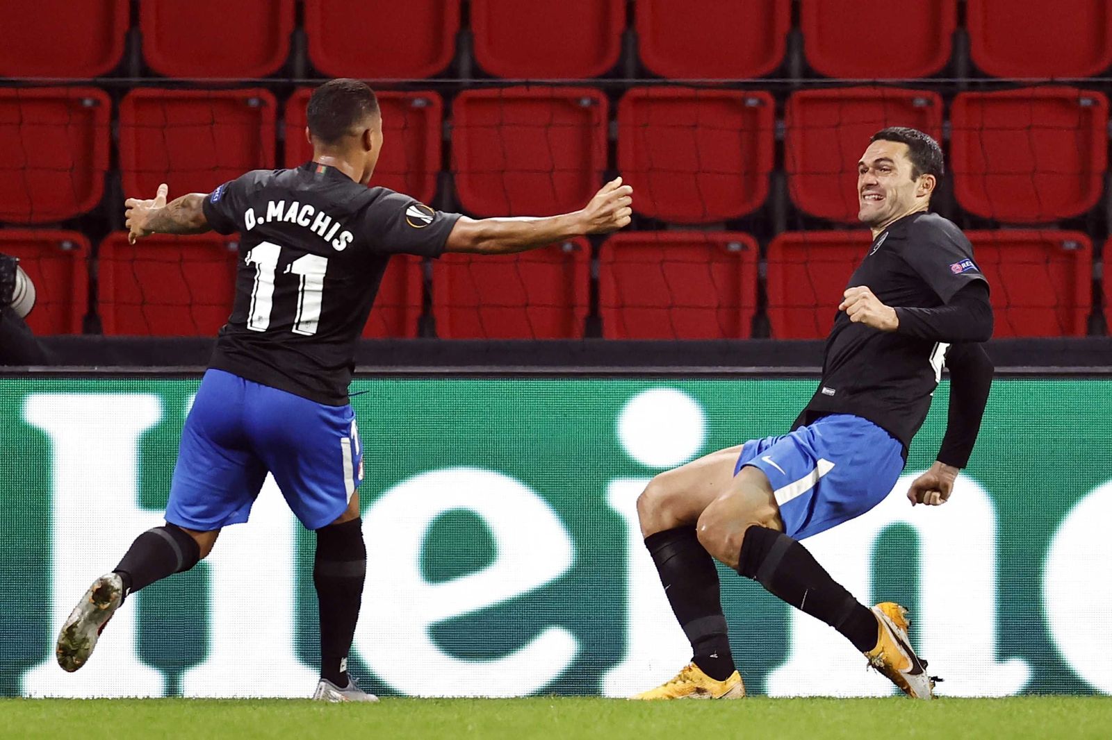 Machis y Jorge Molina, los goleadores del Granada en Eindhoven.