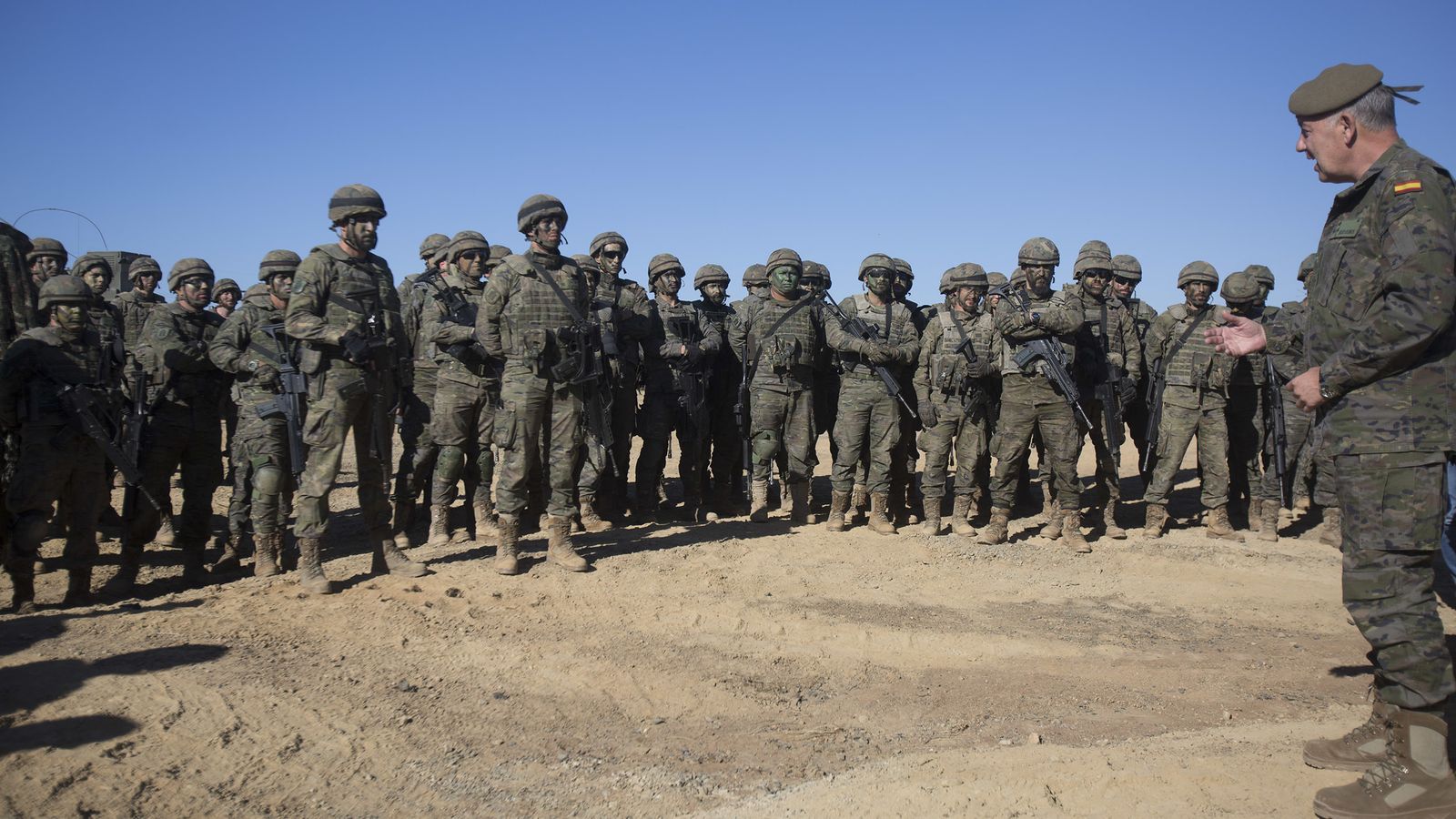 Maniobras del Ejército en Cerro Muriano (Córdoba).