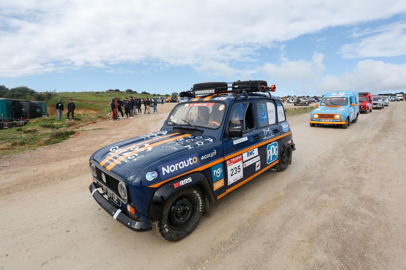 Fotos del rally 4L Trophy