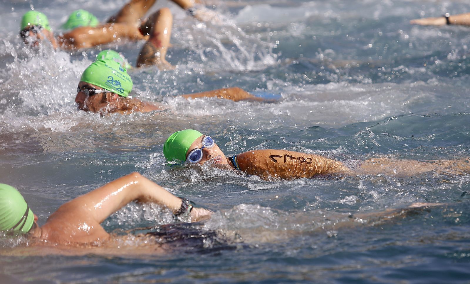 Fotos de la 60ª Travesía a Nado del Puerto de Málaga
