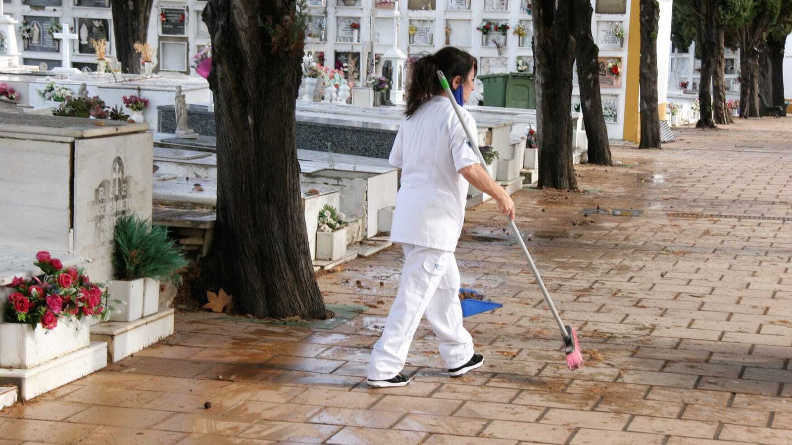 La necesidad de arreglar el cementerio se aceleró tras la pandemia.