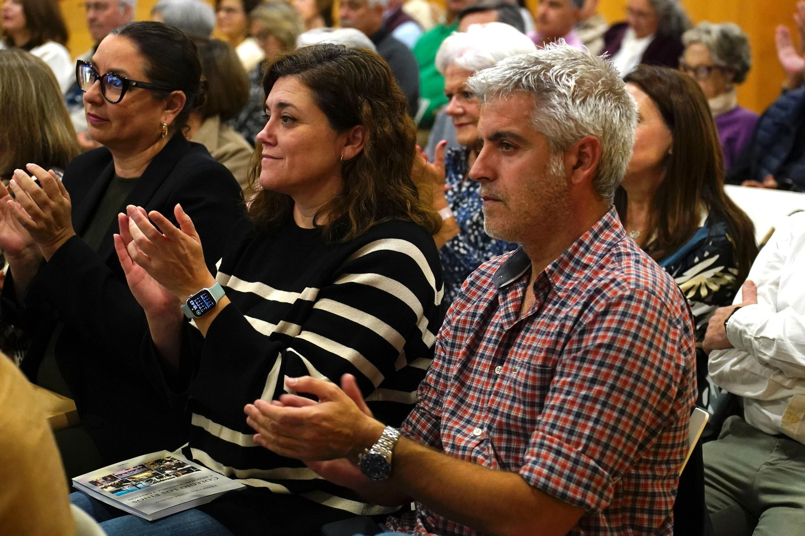 Fotos de la presentacion del libro "Colegio Los Pinos" de Francisco Lòpez Muñoz