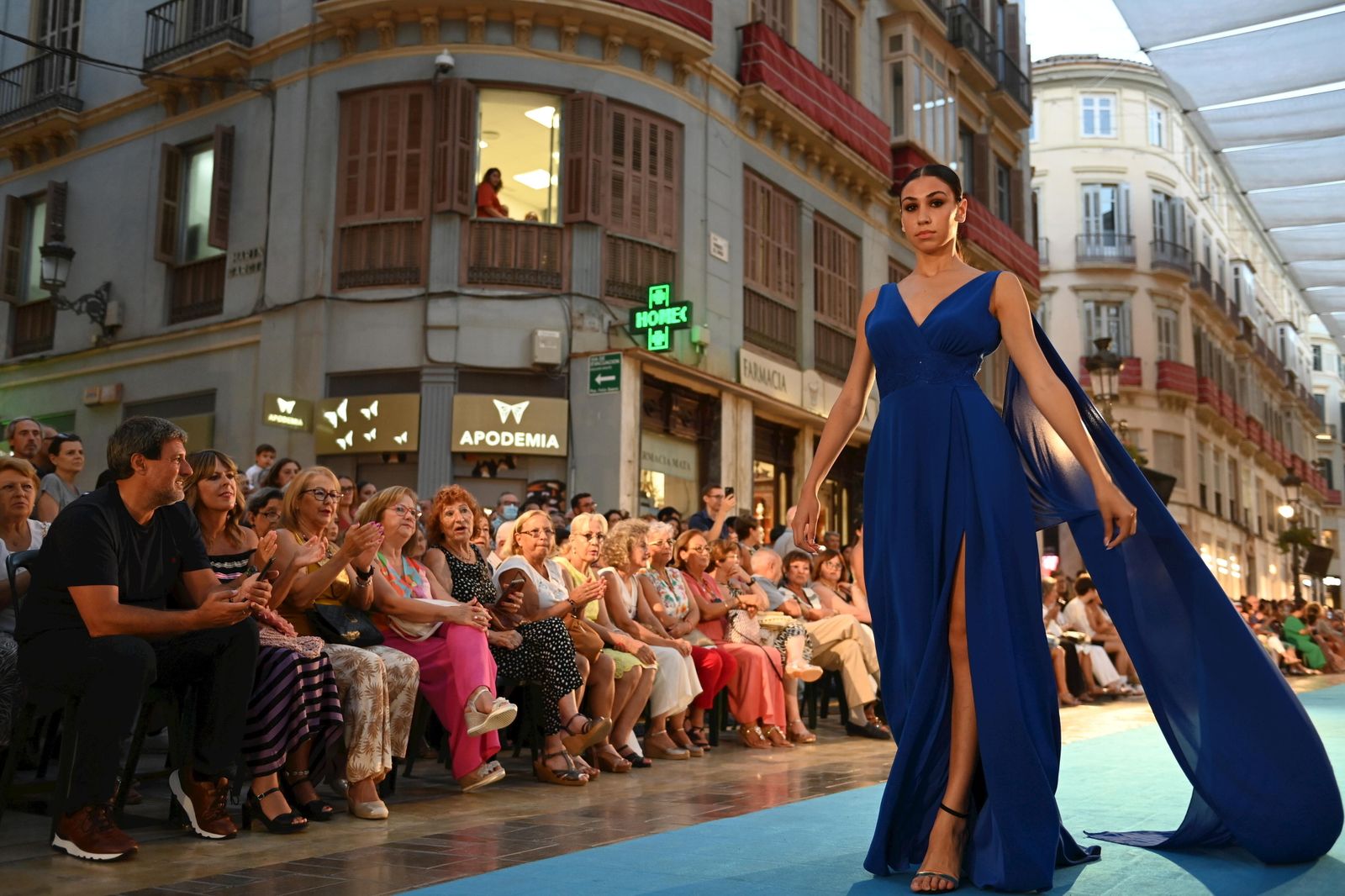 Segunda jornada de desfiles en calle Larios.