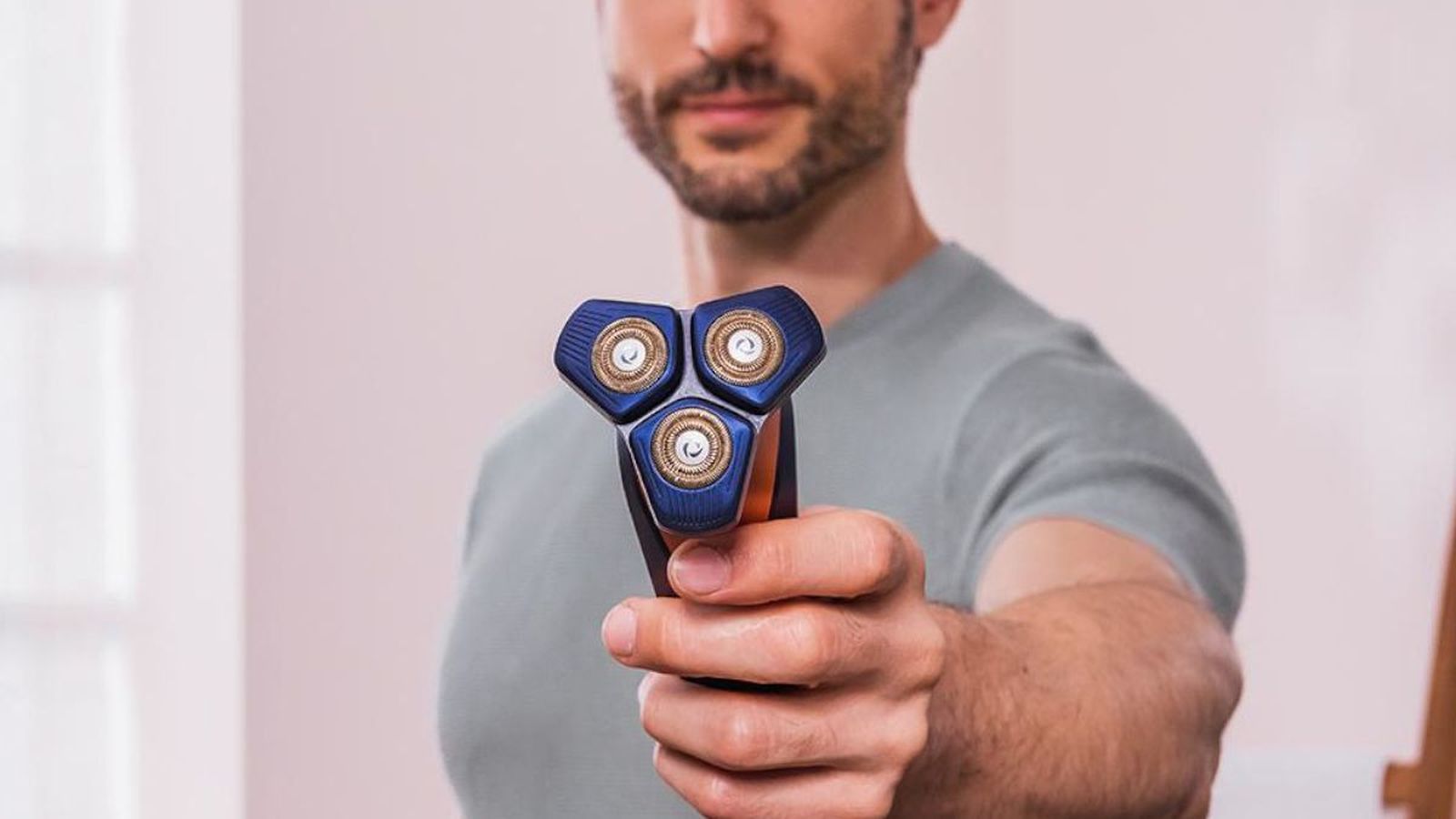 La afeitadora eléctrica de Cecotec que se limpia sola y aguanta hasta 90 minutos: así es la PrecisionCare Saphire Pro