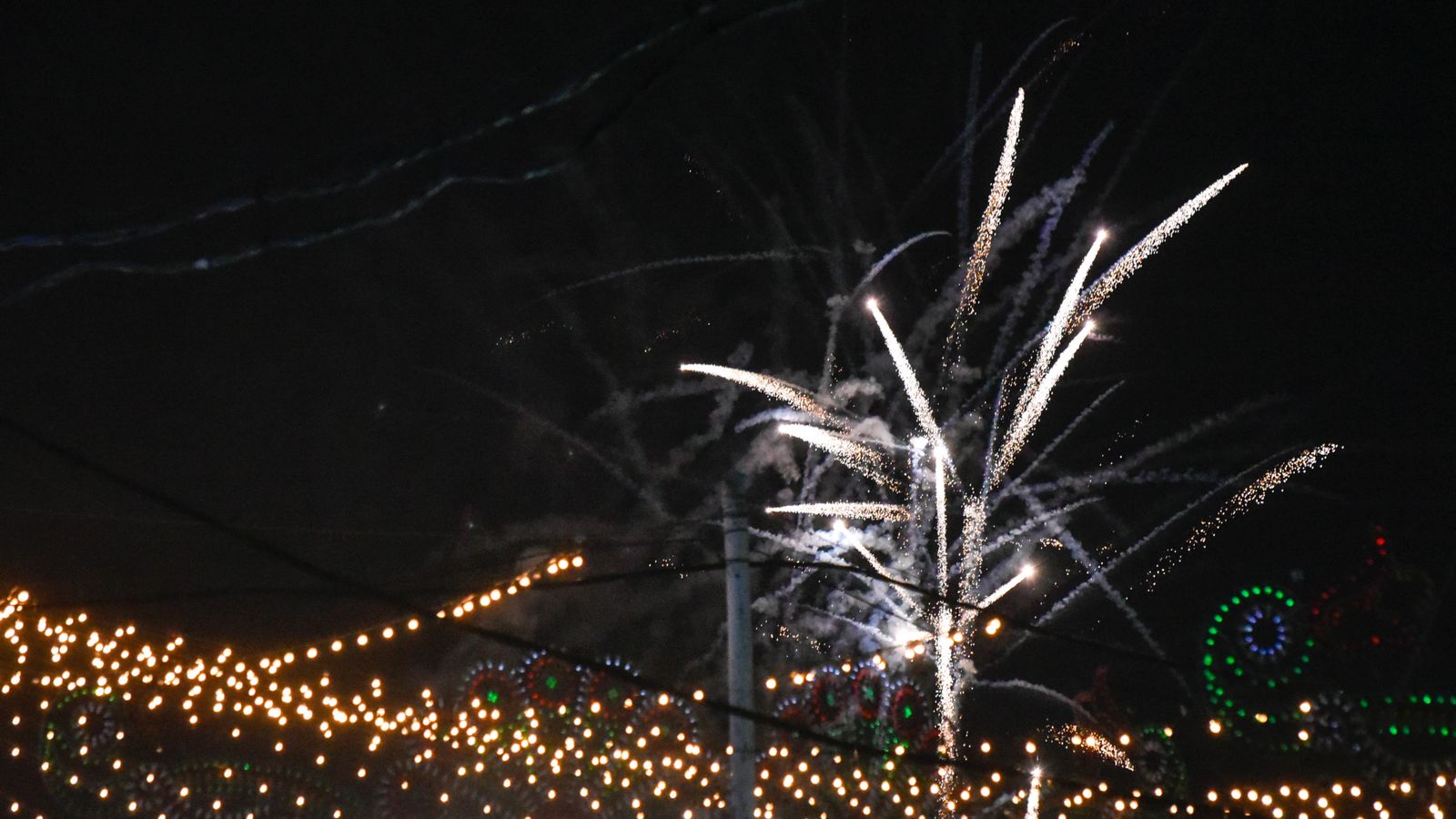 Fuegos artificiales en la Feria de La Línea.