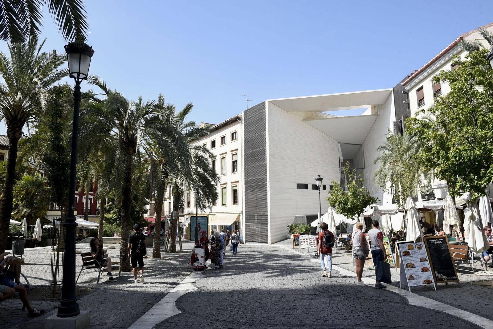 Aspecto exterior del Centro Lorca