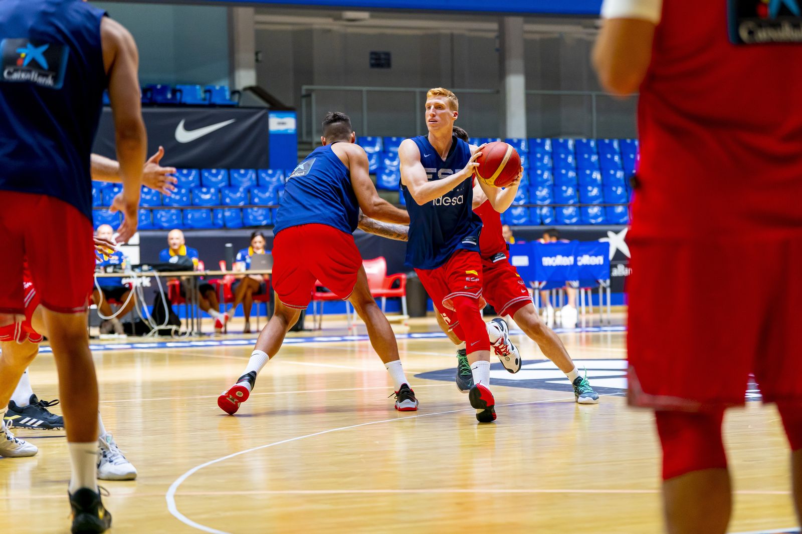 Fotos: Alberto Díaz, Brizuela y Barreiro ya entrenan con España