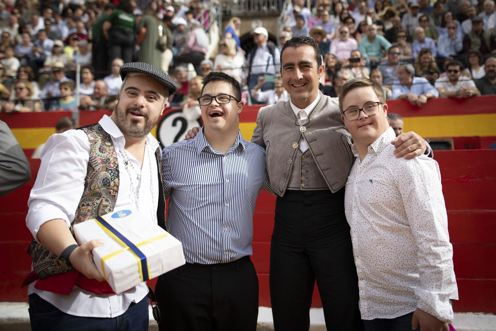 El Festival Taurino a beneficio de Granadown, en imágenes