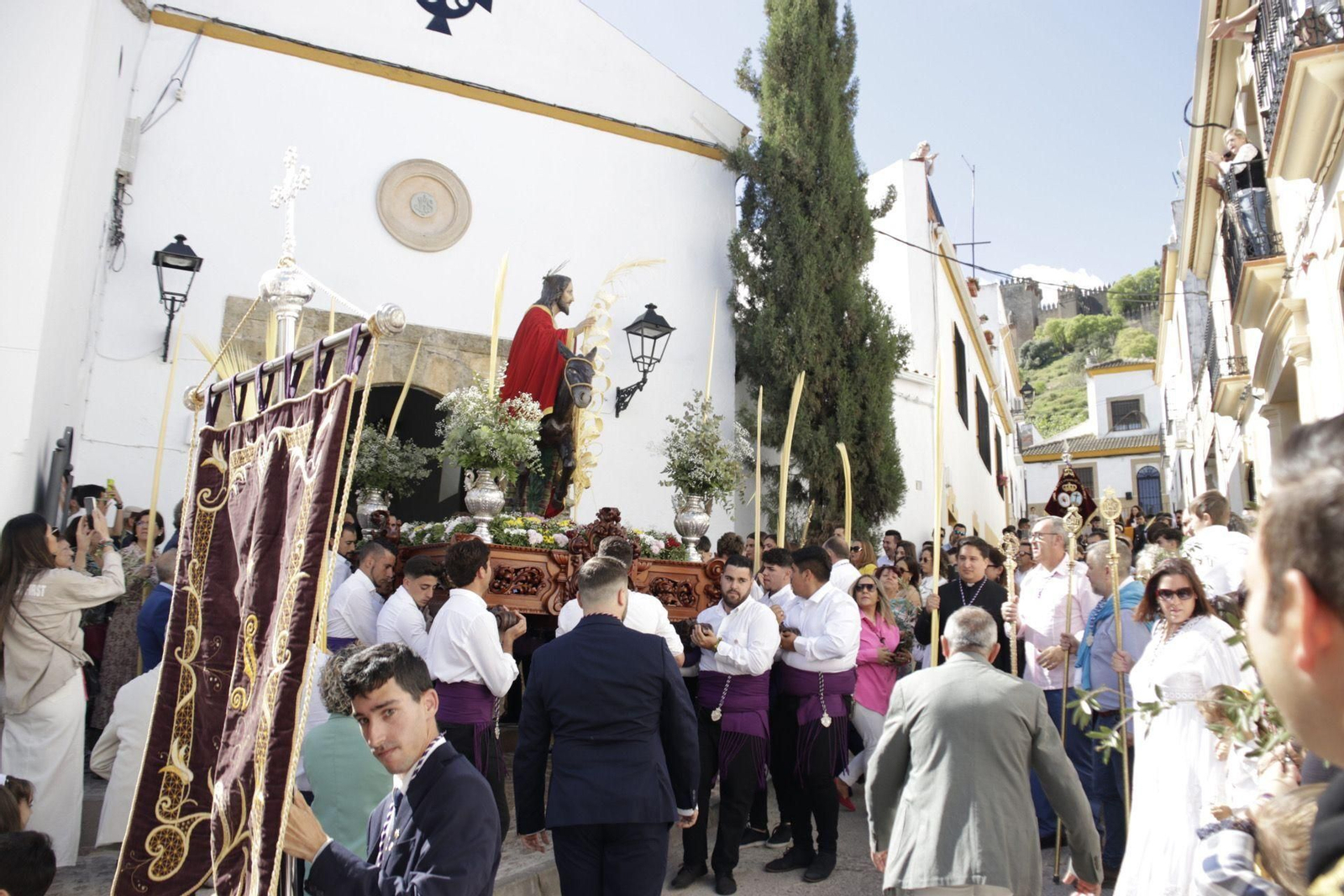 La procesión de la Borriquita en Almodóvar del Río, en imágenes
