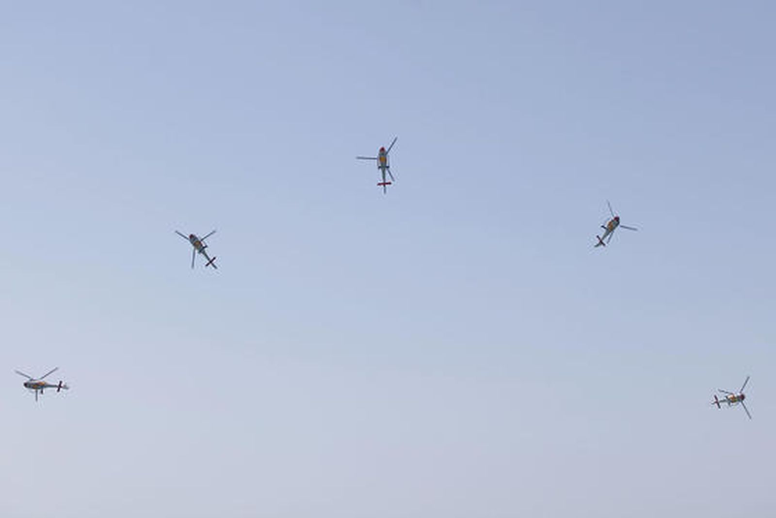 190.000 personas disfrutan del III Festival Aéreo en la playa de la Victoria. /Foto: Jesús Marín