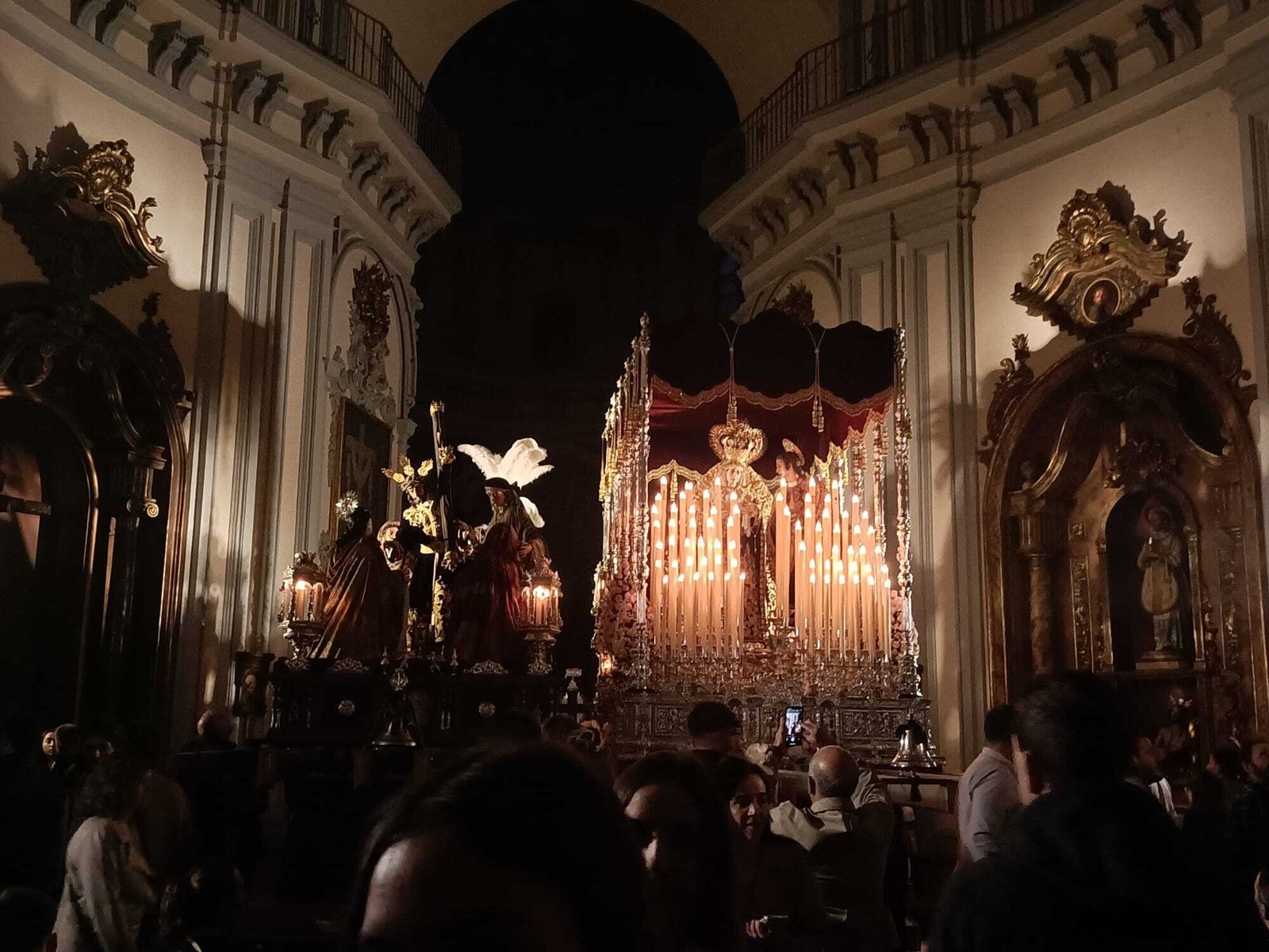 Los titulares de Salutación, en San Felipe Neri.