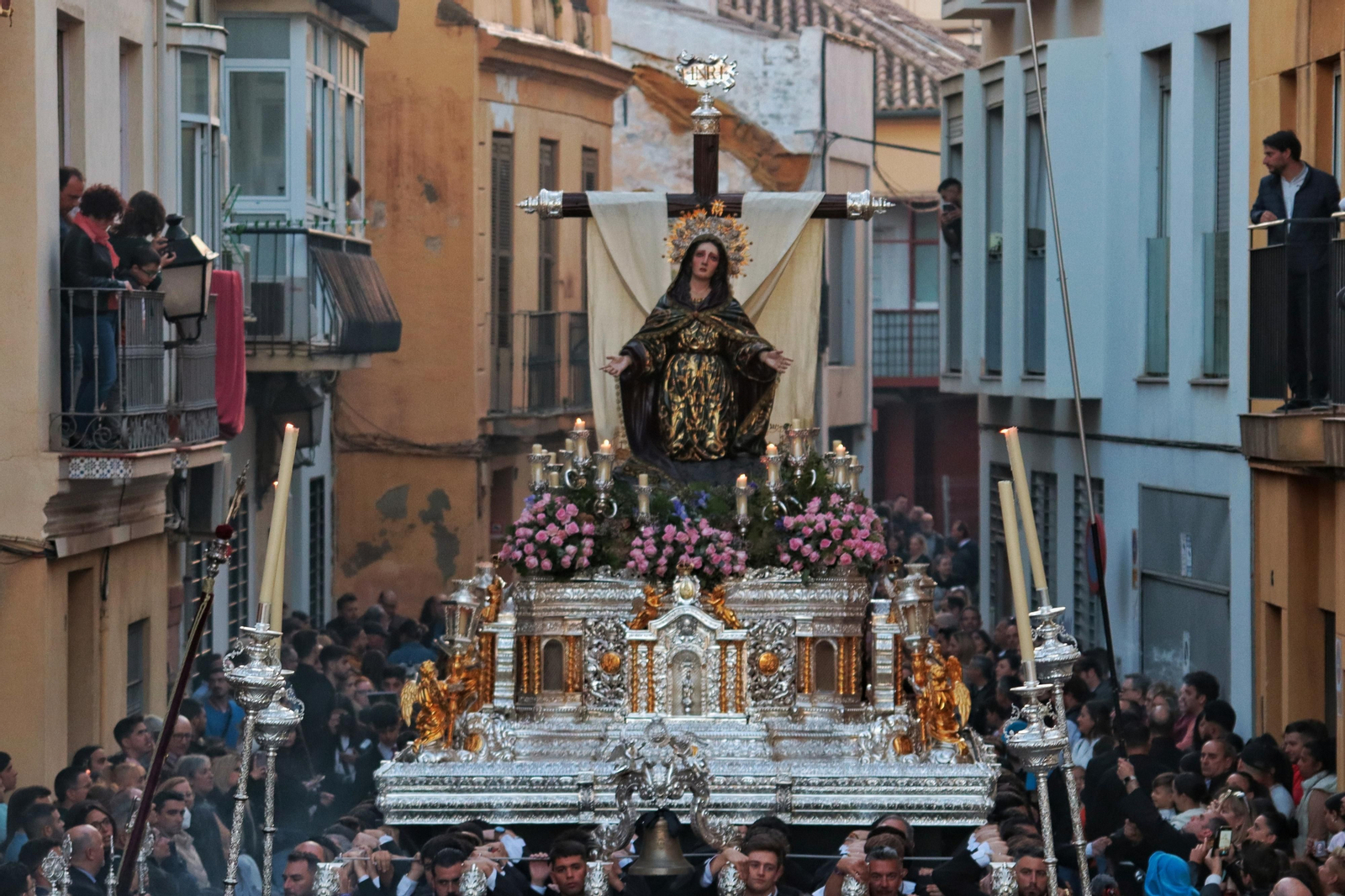 Las fotos de Santo Traslado en el Viernes Santo de Málaga Las fotos de Santo Traslado en el Viernes Santo de Málaga