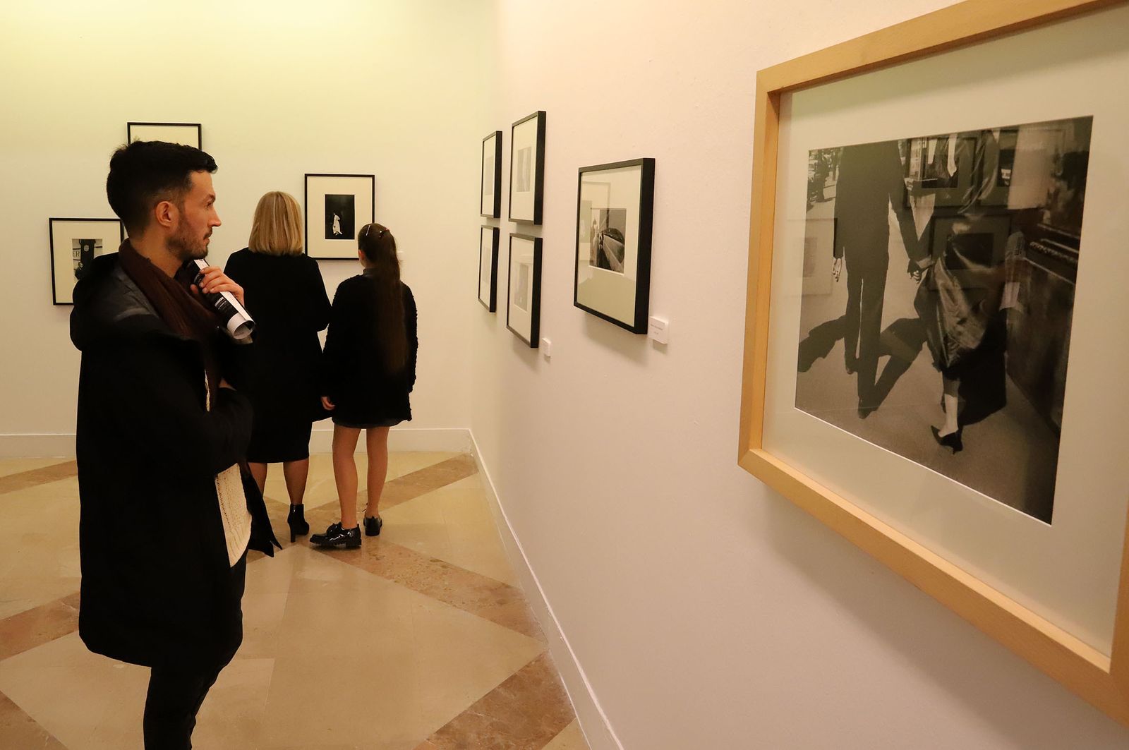 Imágenes de la exposición de Latitudes "Cualladó Esencial"