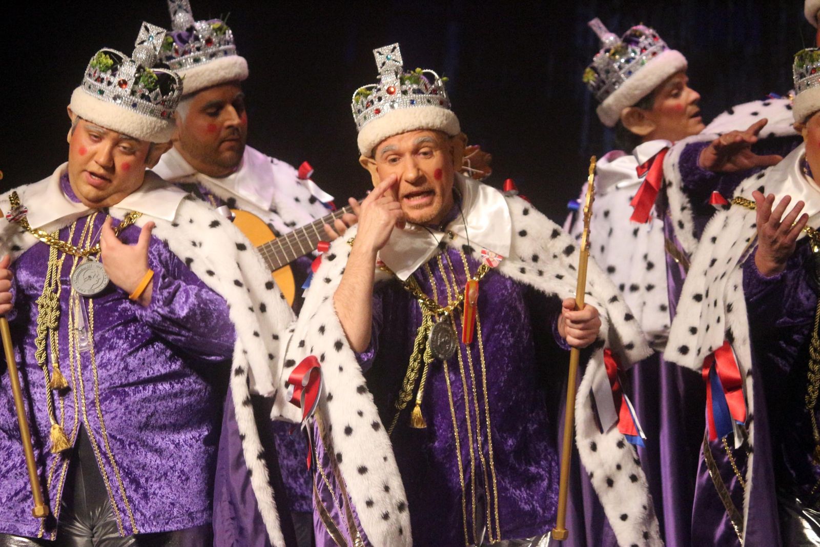 Chirigota de Puerto Real 'No he salido antes porque mi madre no me dejaba'