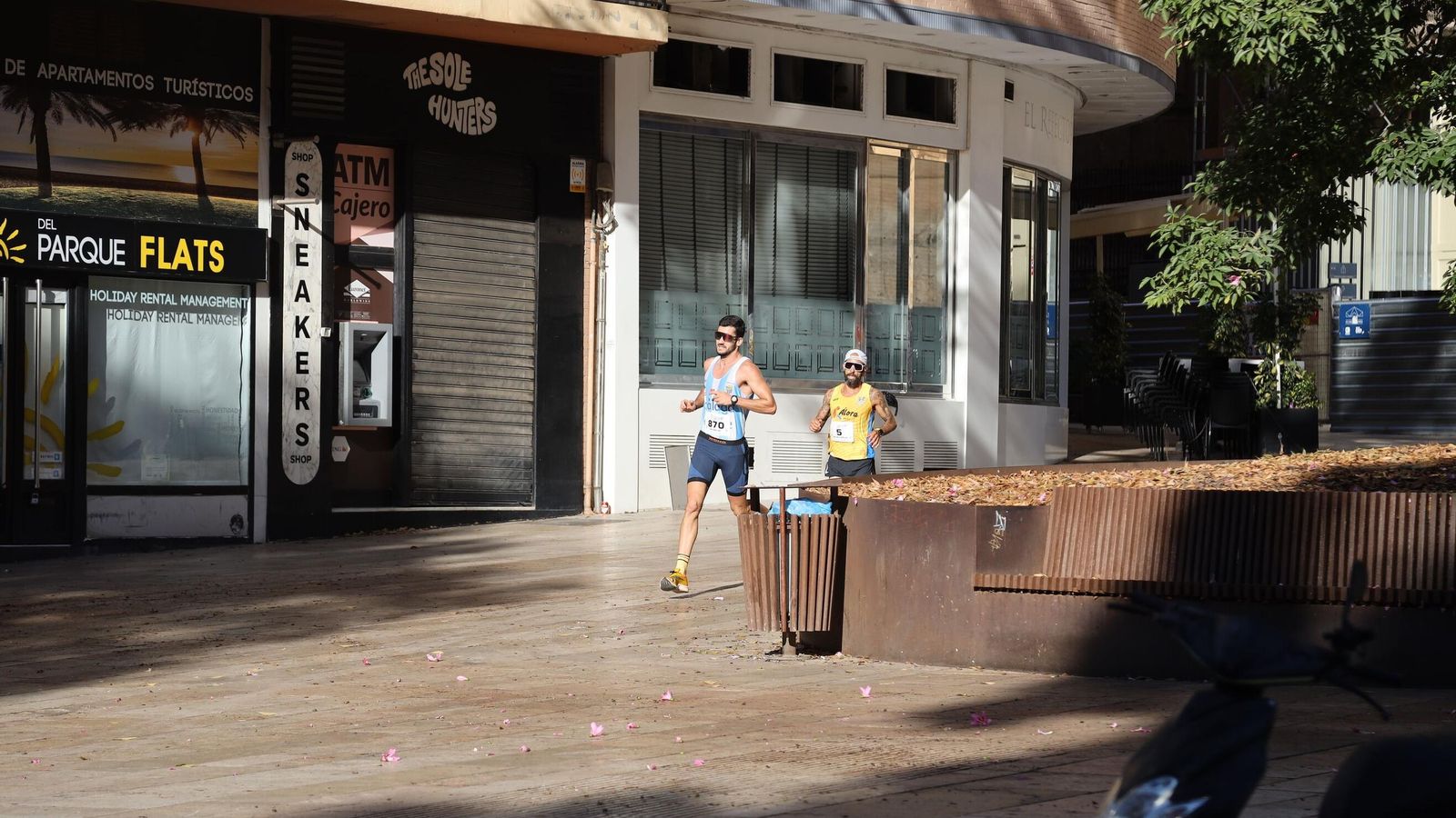 Búscate en las fotos de la Carrera de la Prensa en Málaga
