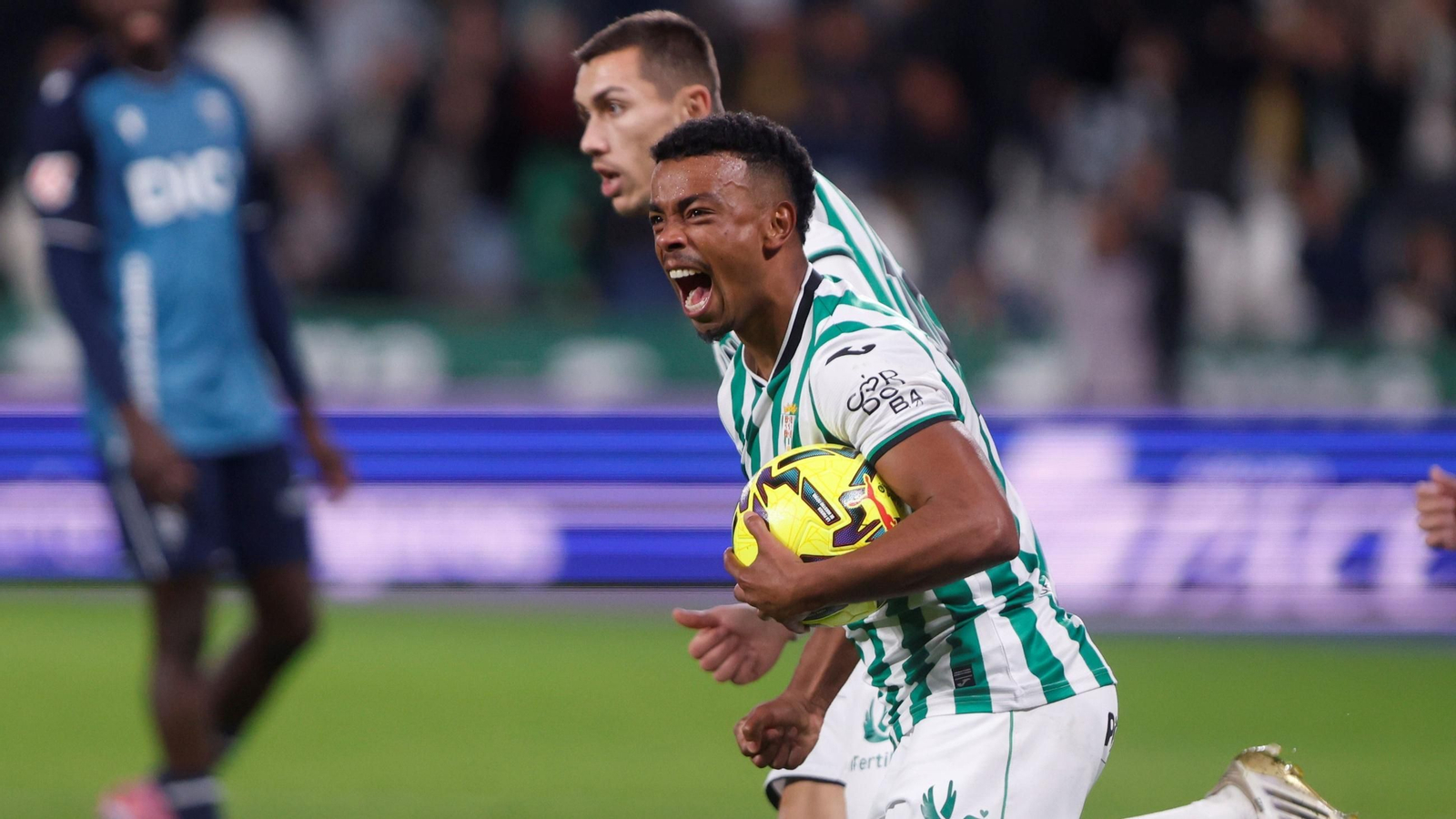 Dalisson celebra con rabia su gol al Cádiz.