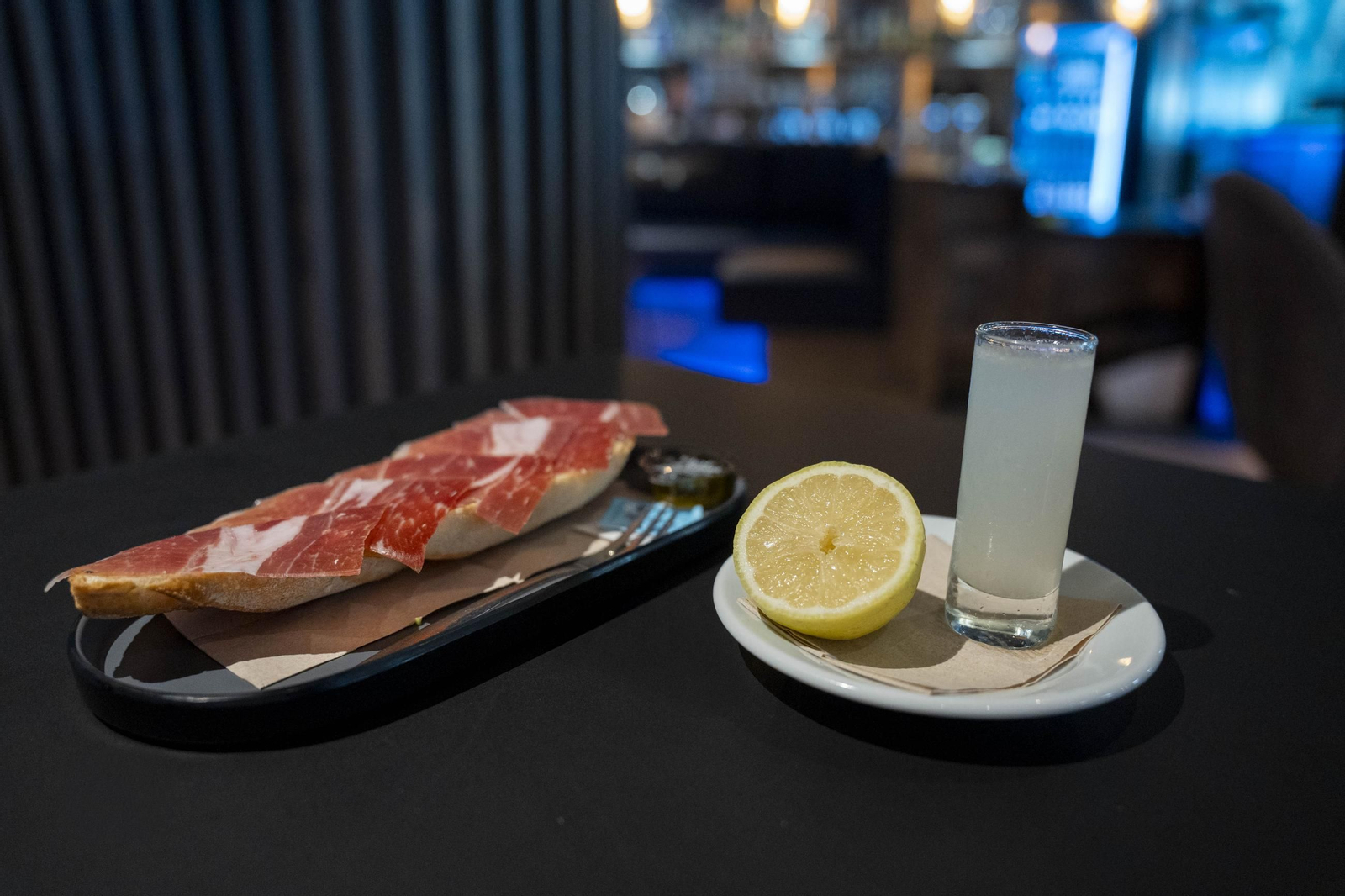 Las imágenes de la suculenta Churrería ubicada en la plaza 3 de abril