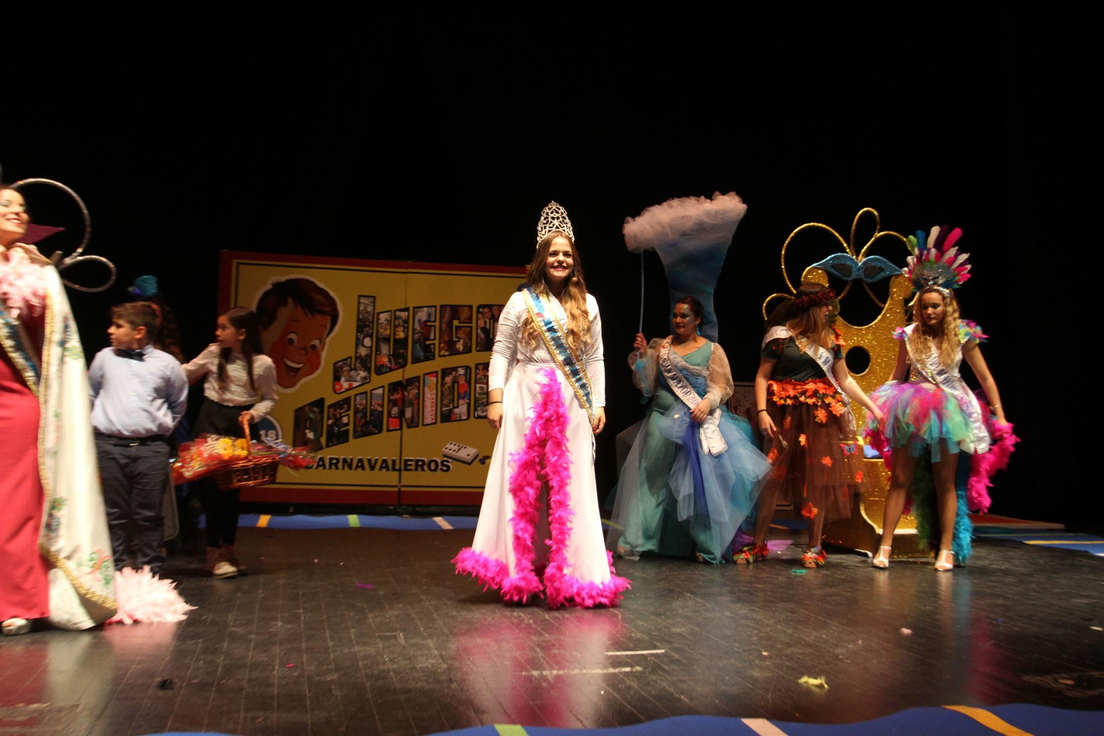 Gala de la coronación de  la choquera mayor e infantil del Carnaval Colombino 2018
