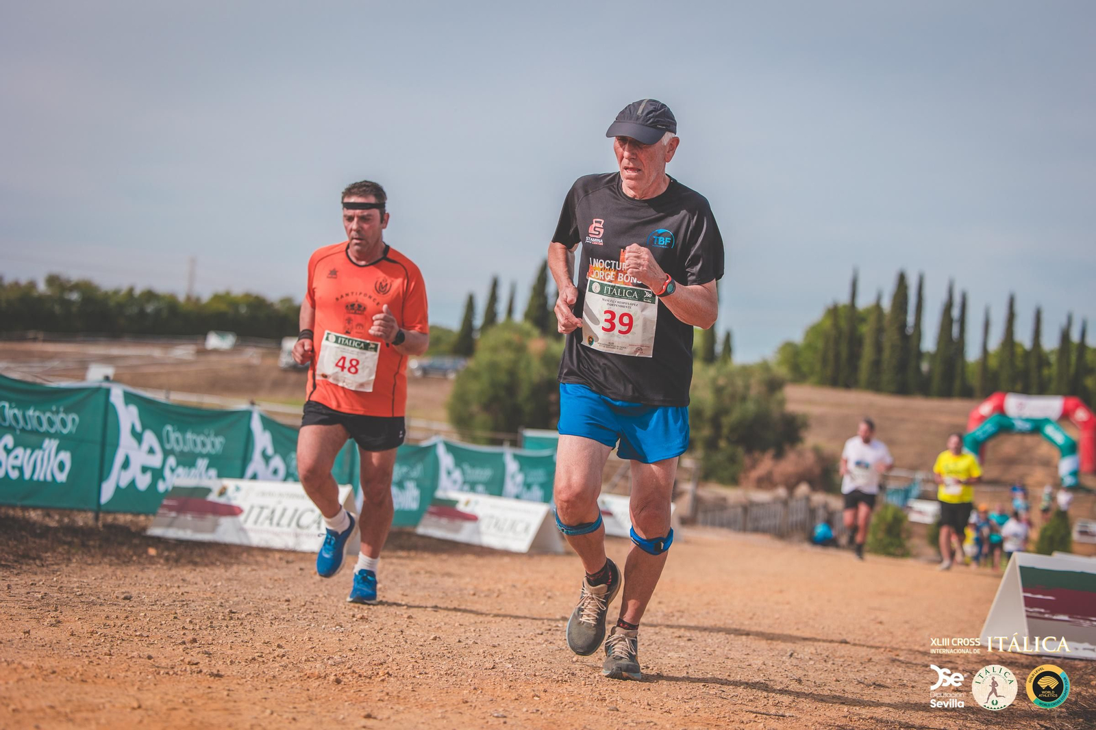Búscate en las fotos del Cross de Itálica 2025 | 2