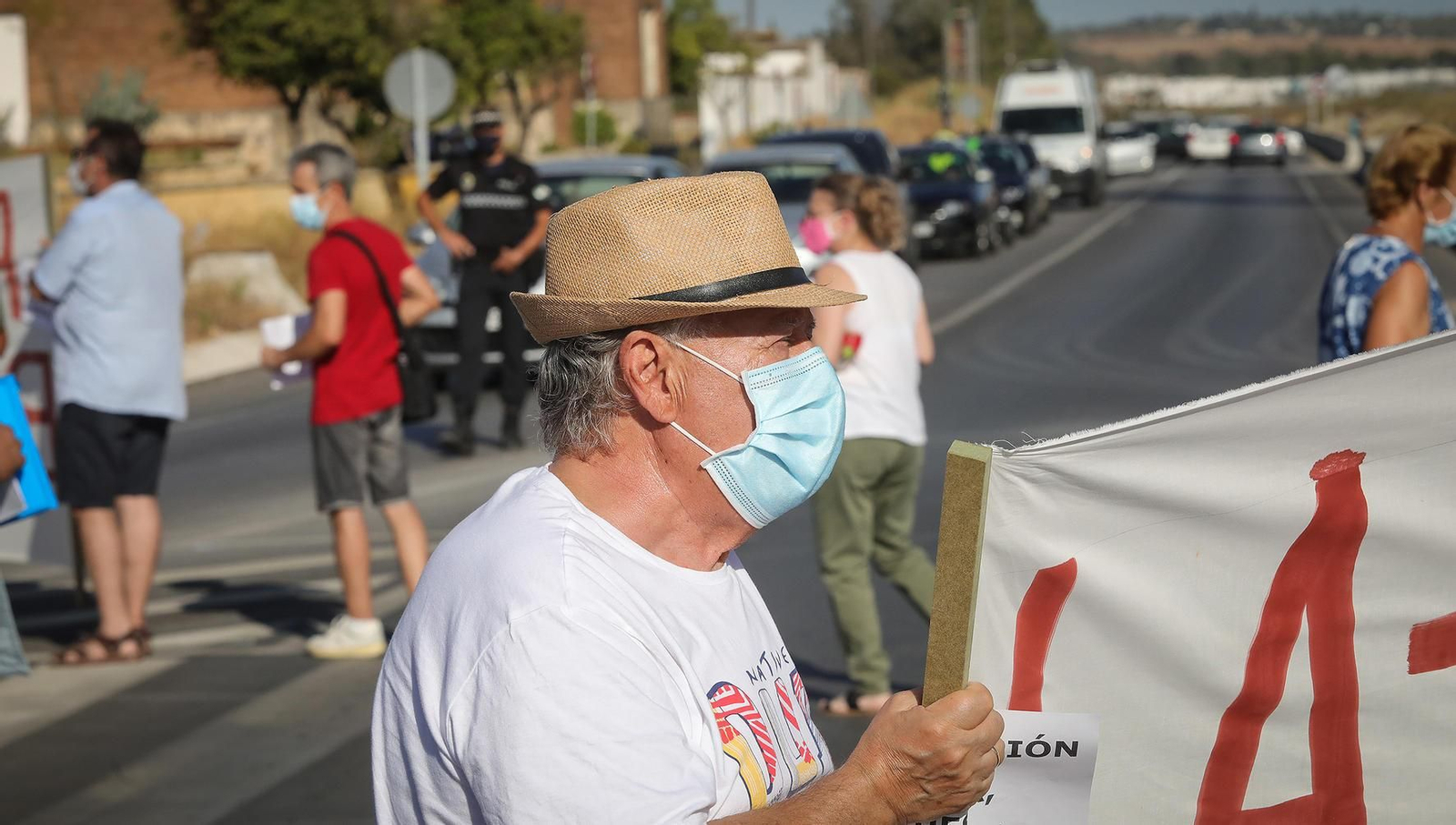 Concentración en el Pimiento para exigir más seguridad en la A-2003