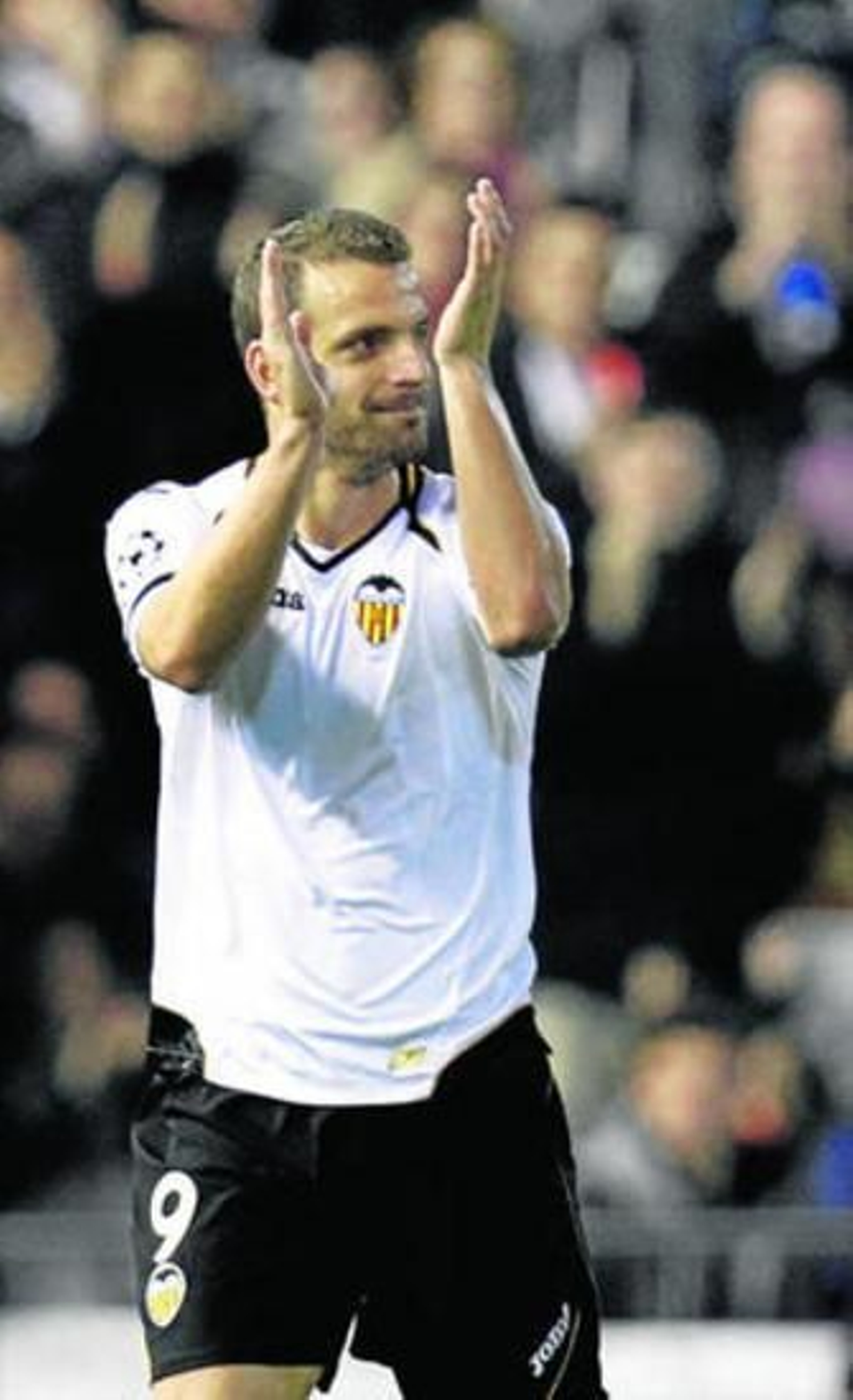 Soldado celebra un gol en su partido del miércoles.