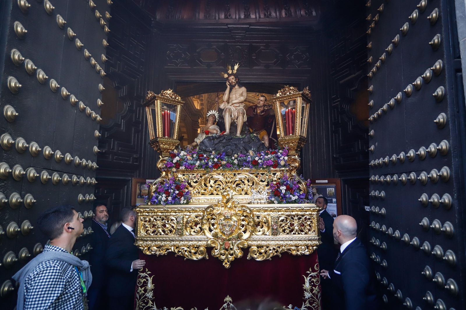 Las mejores fotos del Miércoles Santo en Granada
