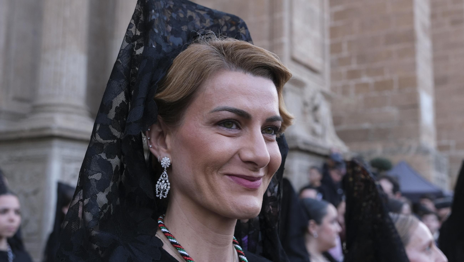 Estudiantes en la Semana Santa de Almería 2025