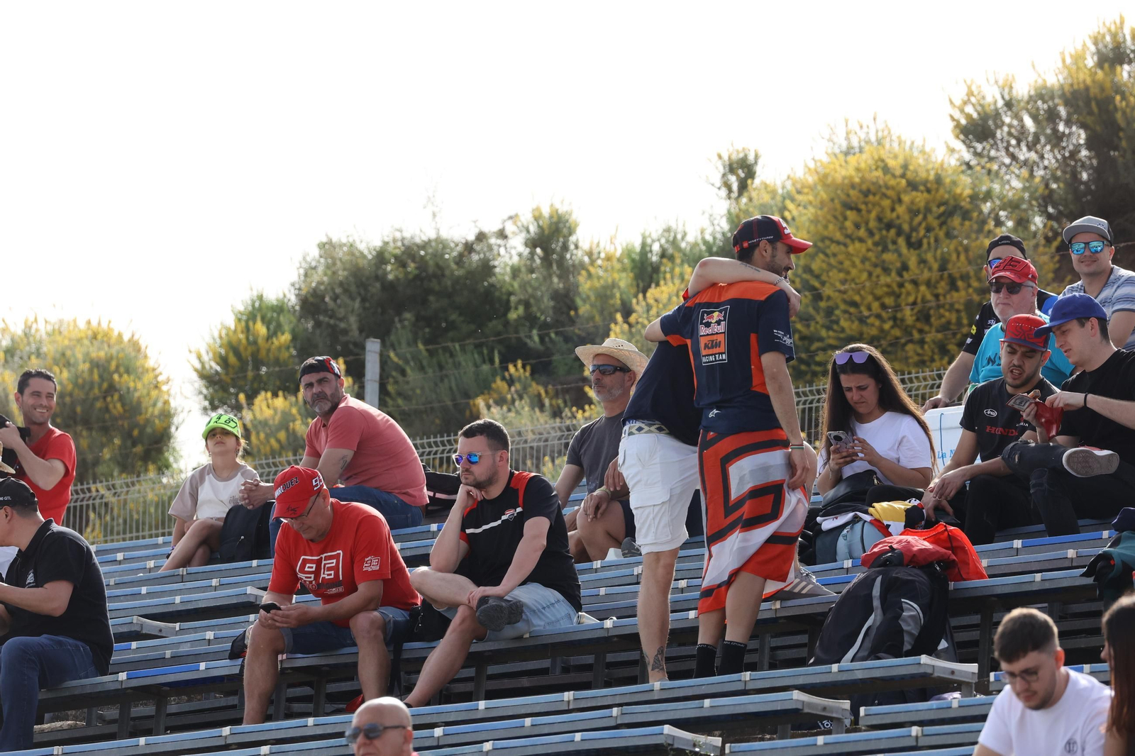Ambiente del viernes en las gradas del Circuito de Jerez - Ángel Nieto