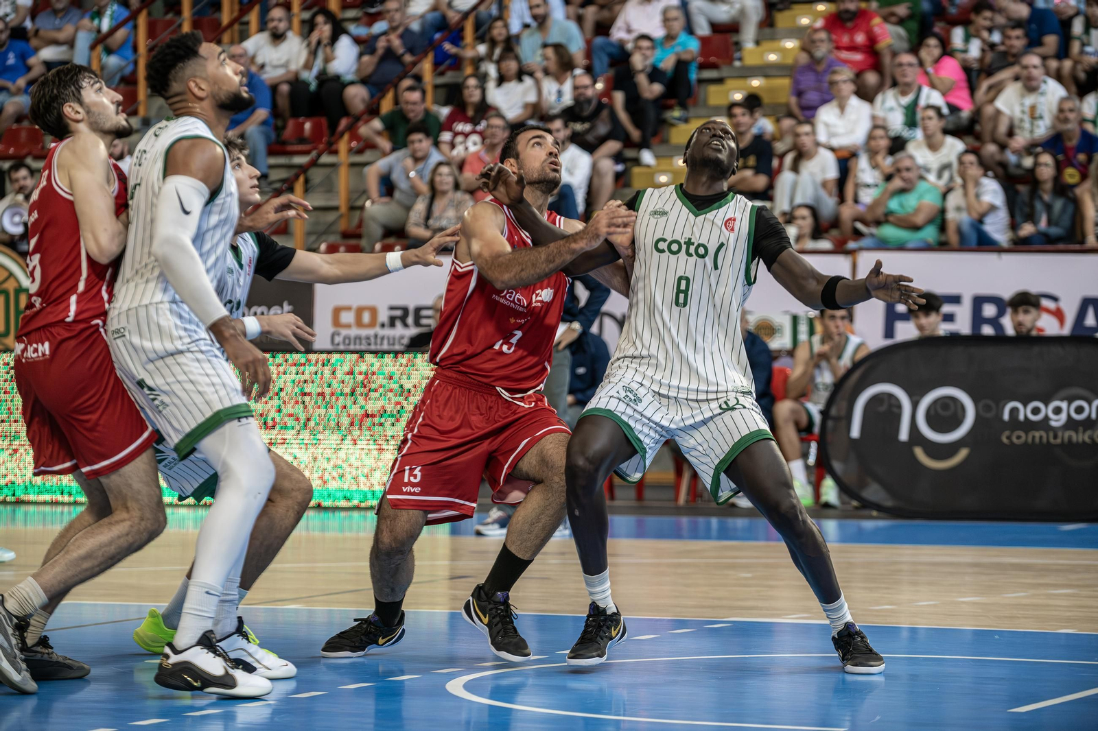 La escuadra cordobesa superó con intensidad y acierto a los jiennenses.