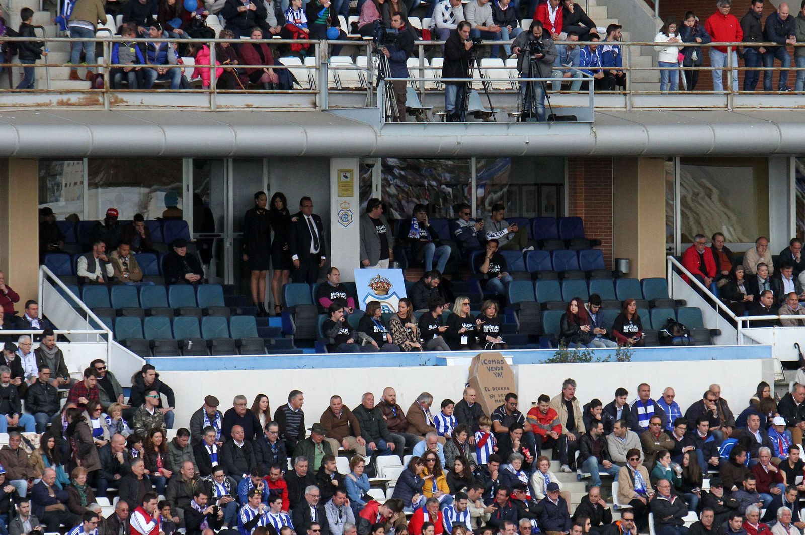 Así vivió Huelva el 'último partido' de la historia del Recre
