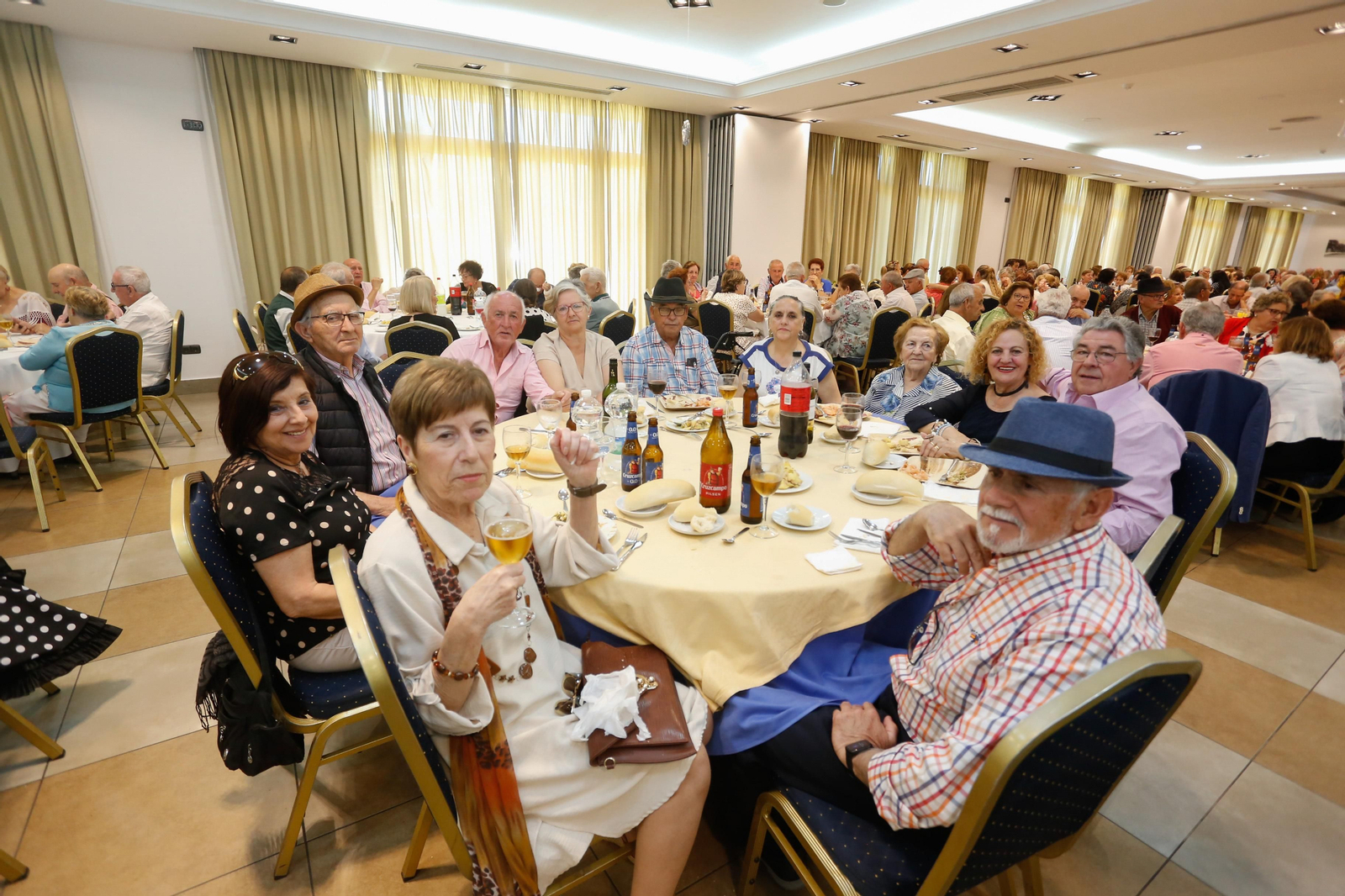 Búscate en las fotos del jueves en la feria de Los Barrios
