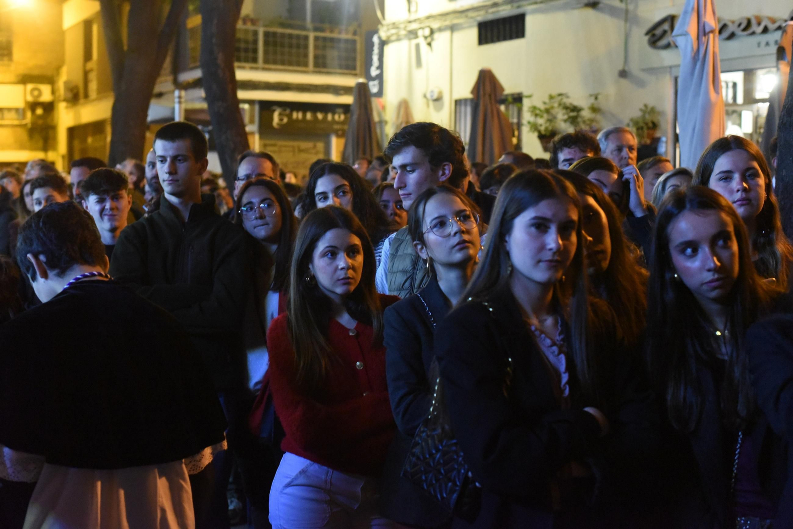 La procesión de la Buena Muerte en la Madrugada de Córdoba, en imágenes