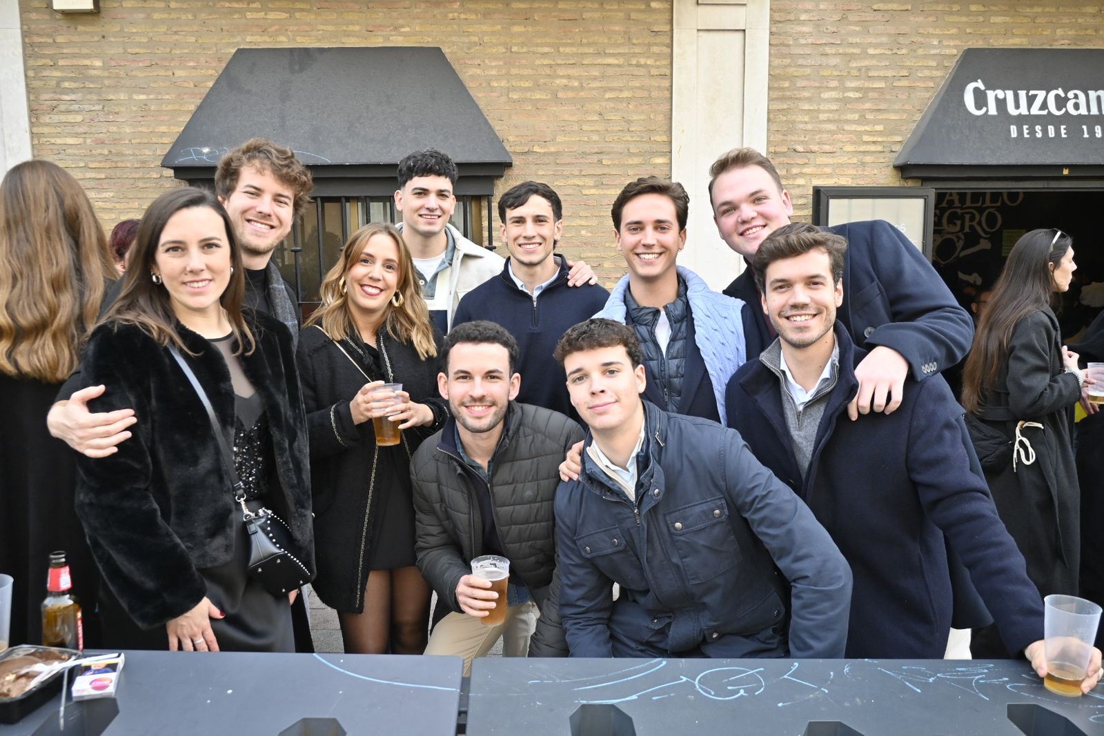 Búscate en las mejores fotografías del tardeo de este 31 de diciembre en Huelva