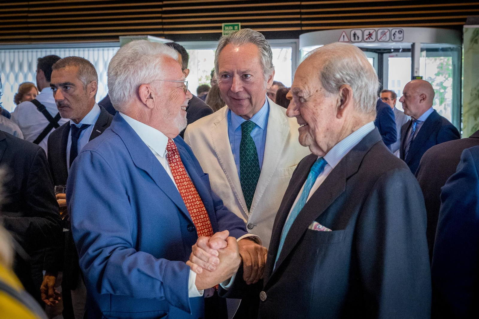 Las imágenes de la entrega del IX Premio Federico Joly a José Bohórquez Mora-Figueroa en Cádiz