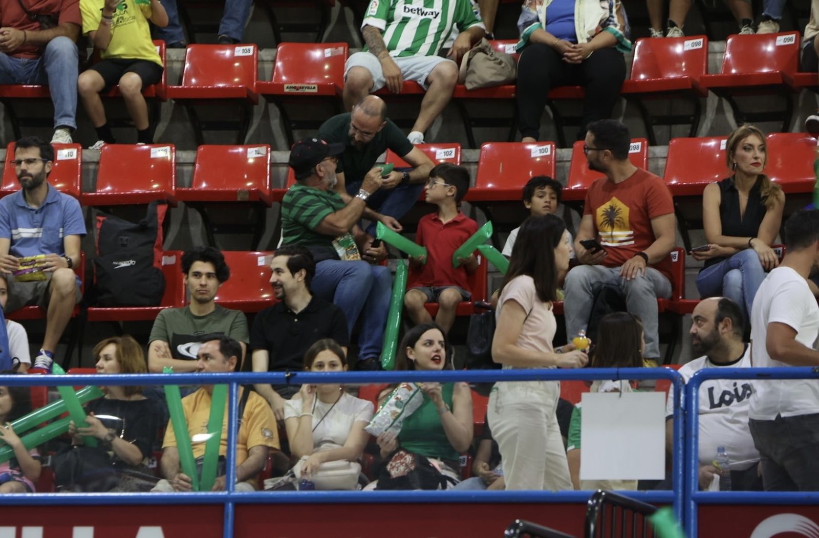 Búscate en el o Betis Granada de baloncesto