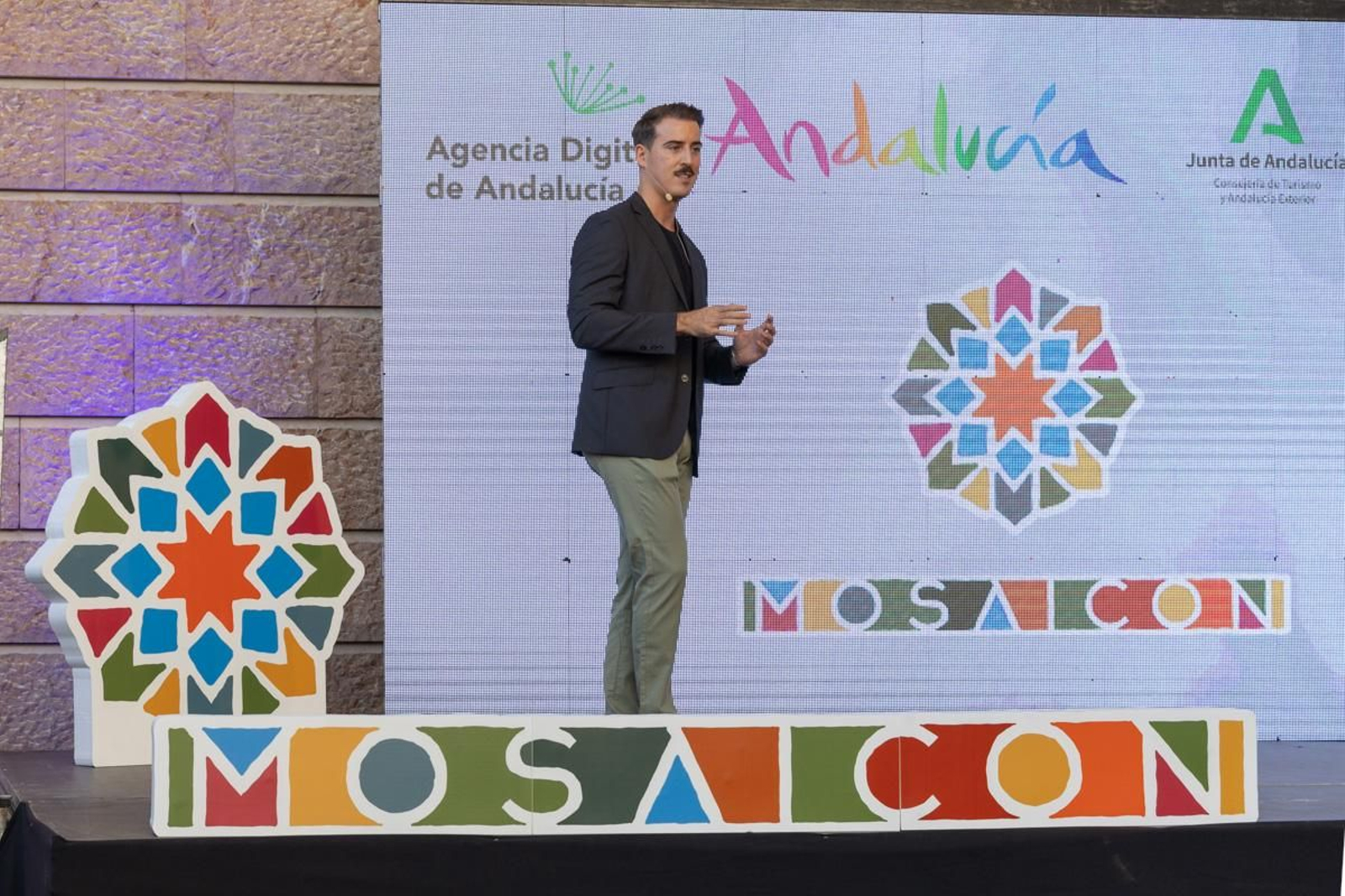 Presentación del evento Mosaicon, en imágenes