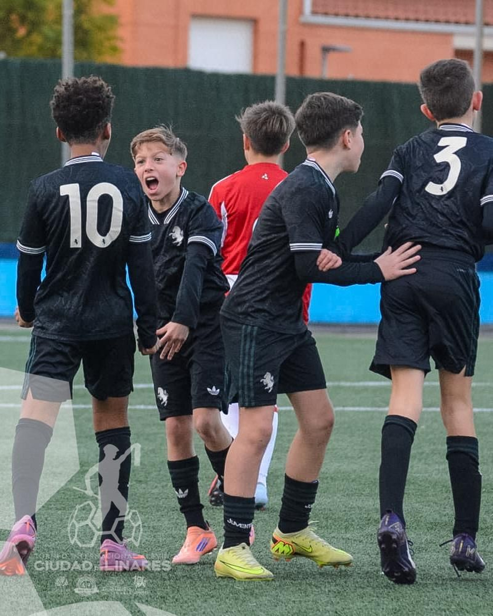 En imágenes: el RCD Espanyol, campeón del IV Torneo Internacional de Fútbol Alevín 'Ciudad de Linares'