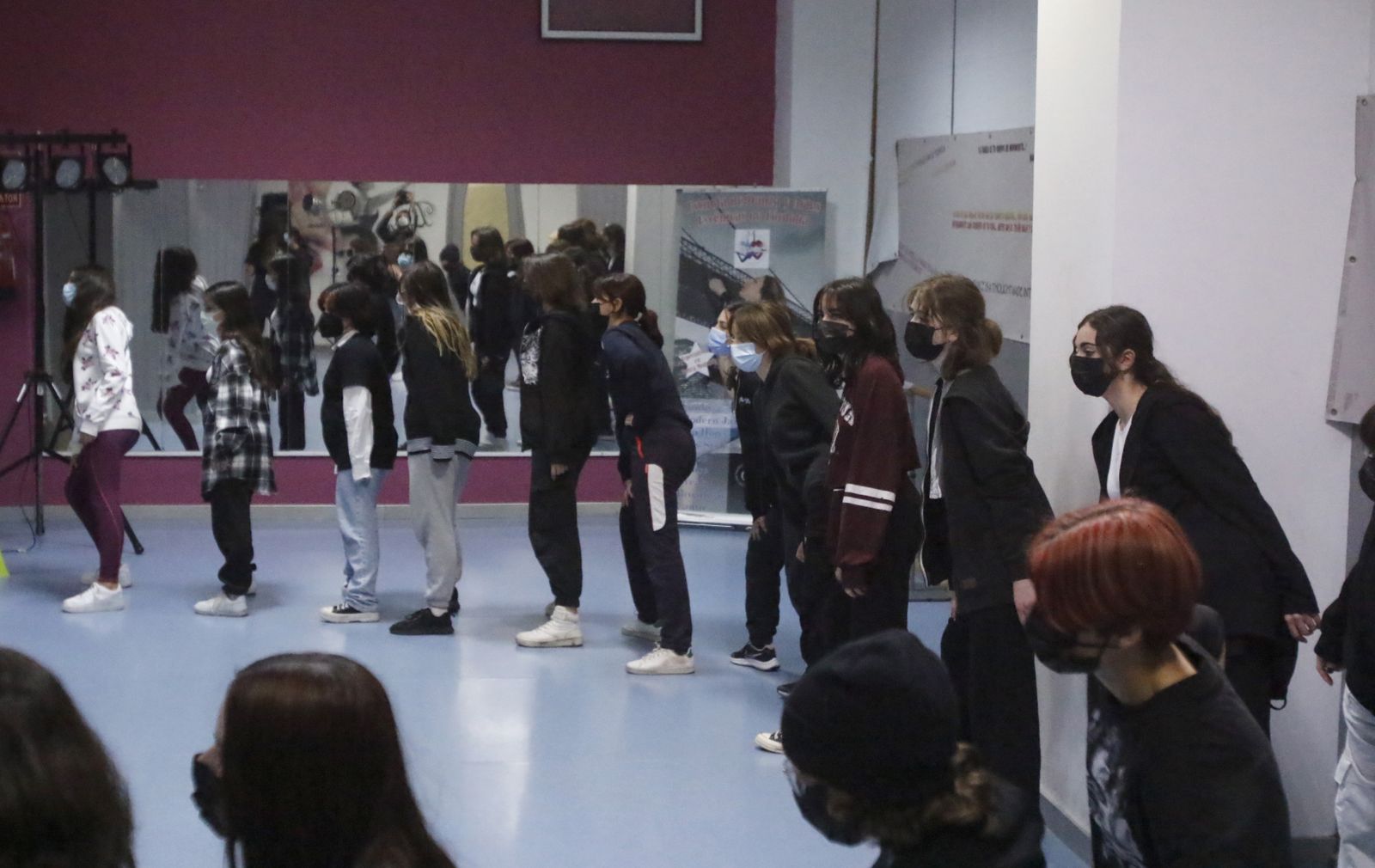 Las fotografías de una clase de K-pop en Córdoba, el baile coreano de moda