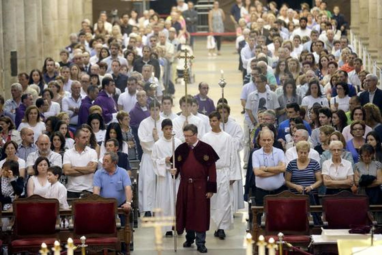 Misa por las víctimas en Santiago.

Foto: EFE