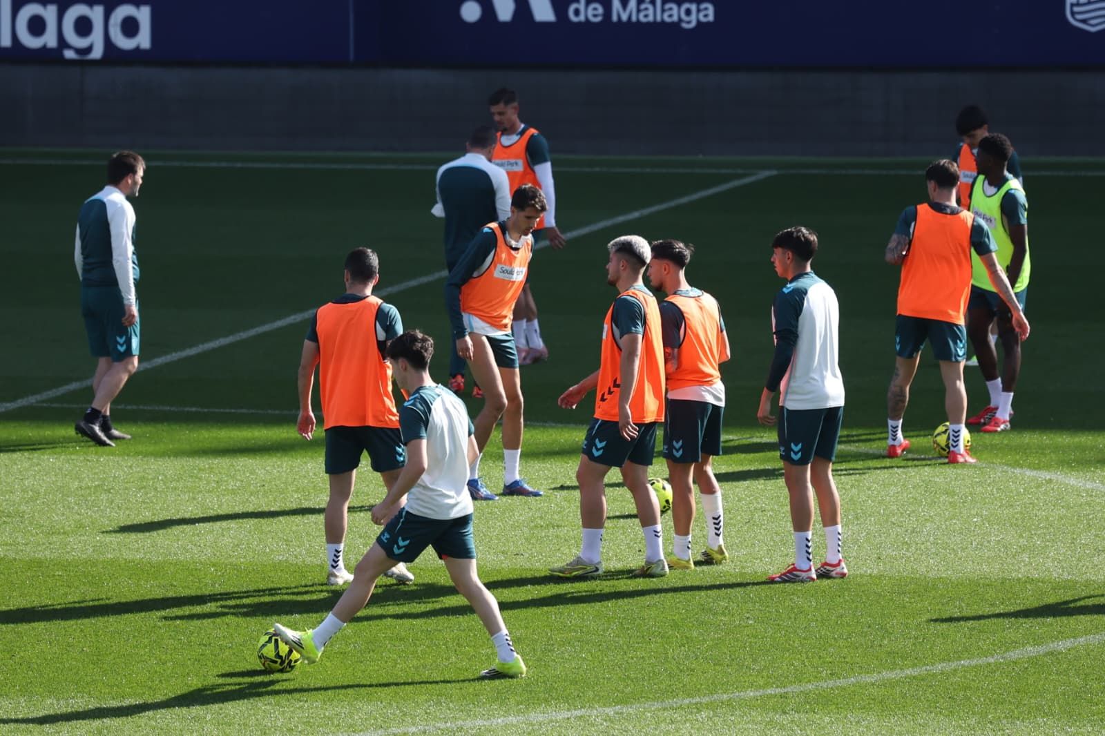 Funes, con fiebre y mascarilla pero al pie del cañón