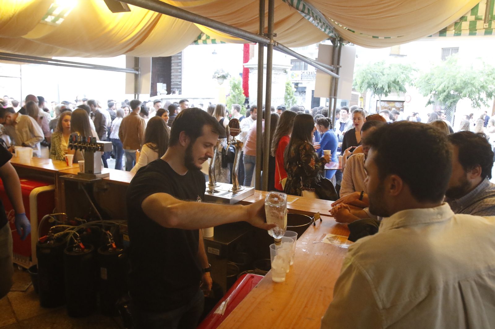 El viernes de Las Cruces de Córdoba, en imágenes