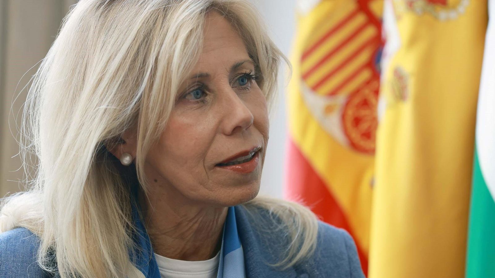 La subdelegada del Gobierno en Huelva, María José Rico, durante la entrevista. La subdelegada del Gobierno en Huelva, María José Rico, durante la entrevista.