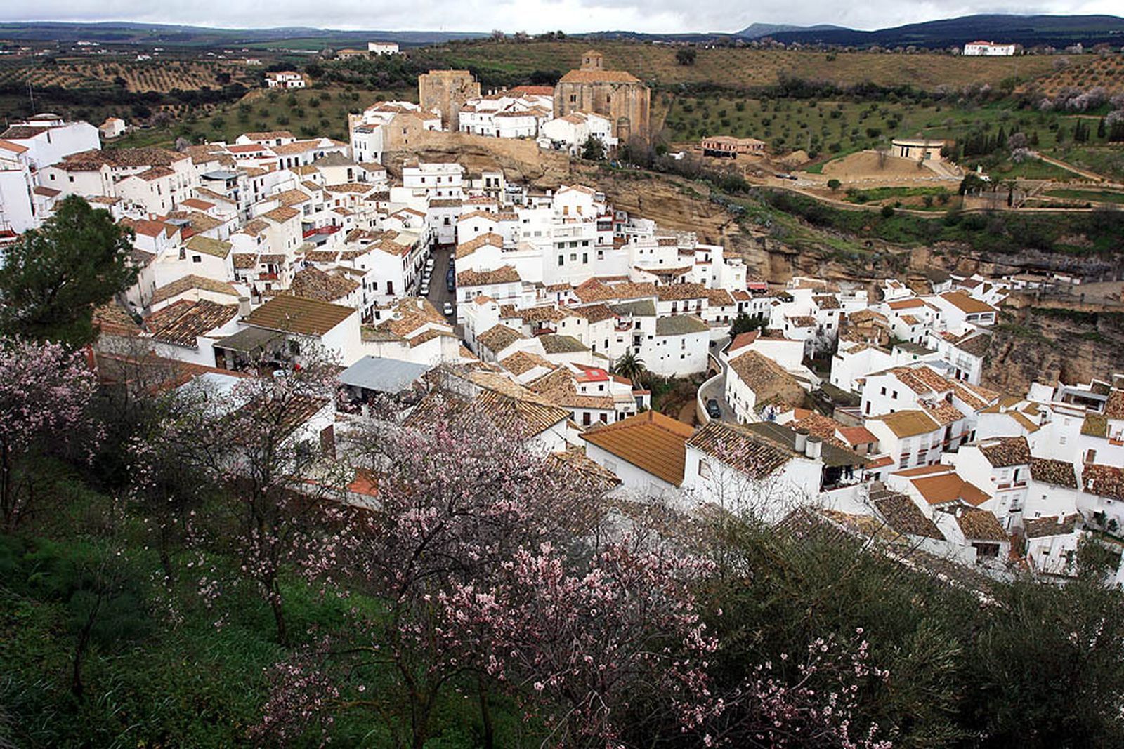 Setenil de las Bodegas.
